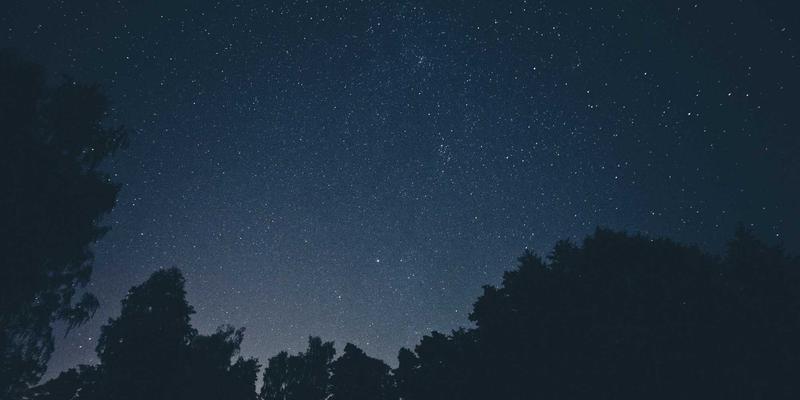 个性化礼品定制新趋势：如何选择环保认证供应商并有效传达绿色品牌理念