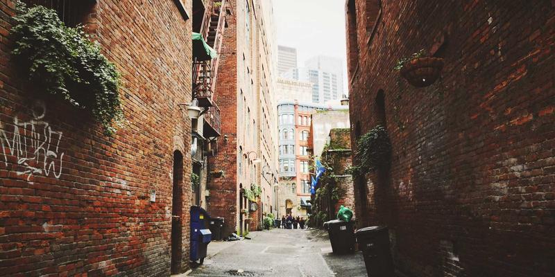 制造业企业礼品定制新思路：融合工业美学与实用工具，打造品牌实物化新标杆