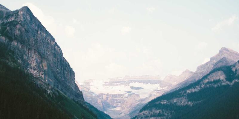 商务礼品新选择：个性化茶叶与茶器定制指南，打造有文化底蕴的企业礼品套装